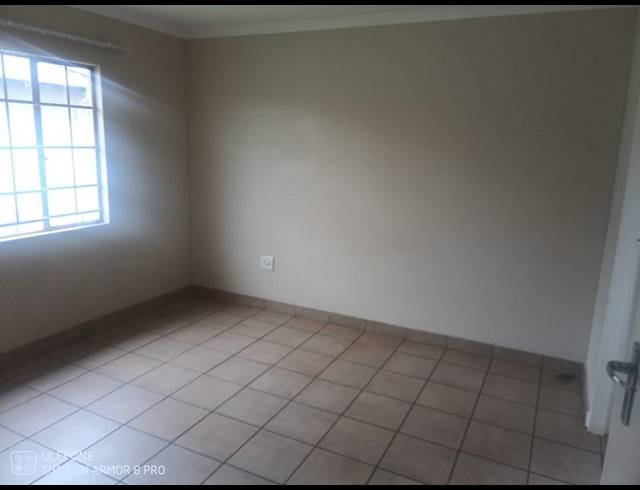 3 BEDROOM HOUSE FOR SALE IN SKY CITY